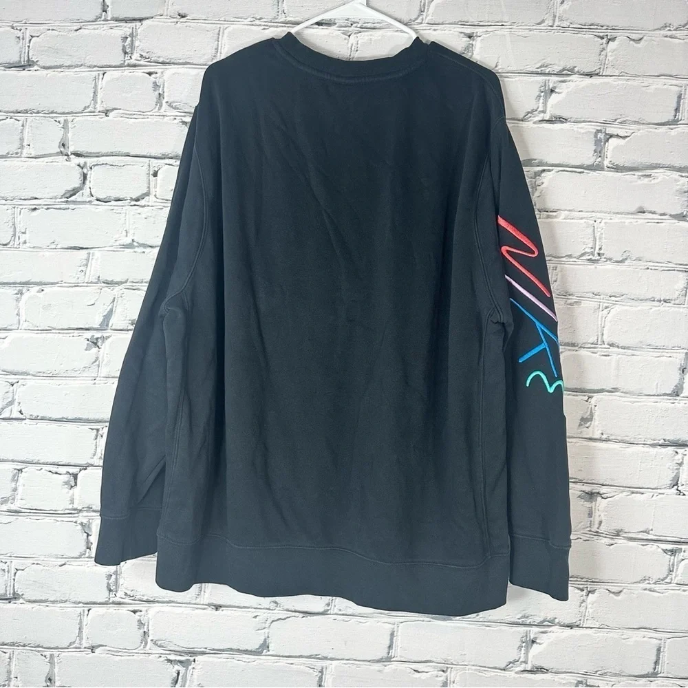 Nike Mens Club Fleece Colorful embroidered Graphic Crewneck Sweatshirt XXL Black